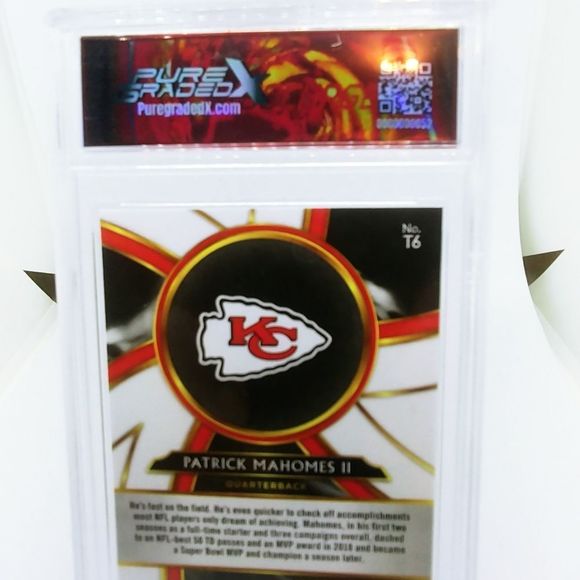 Patrick Mahomes II 2020 SELECT TURBOCHARGED EX-MT 6 - Picture 4 of 5